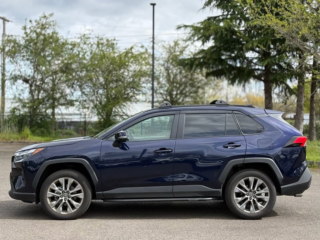 Certified 2023 Toyota RAV4 XLE Premium image 2