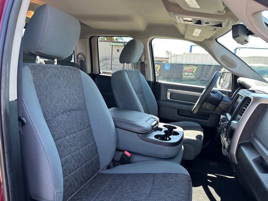 Used 2019 RAM 1500 Classic SLT image 22