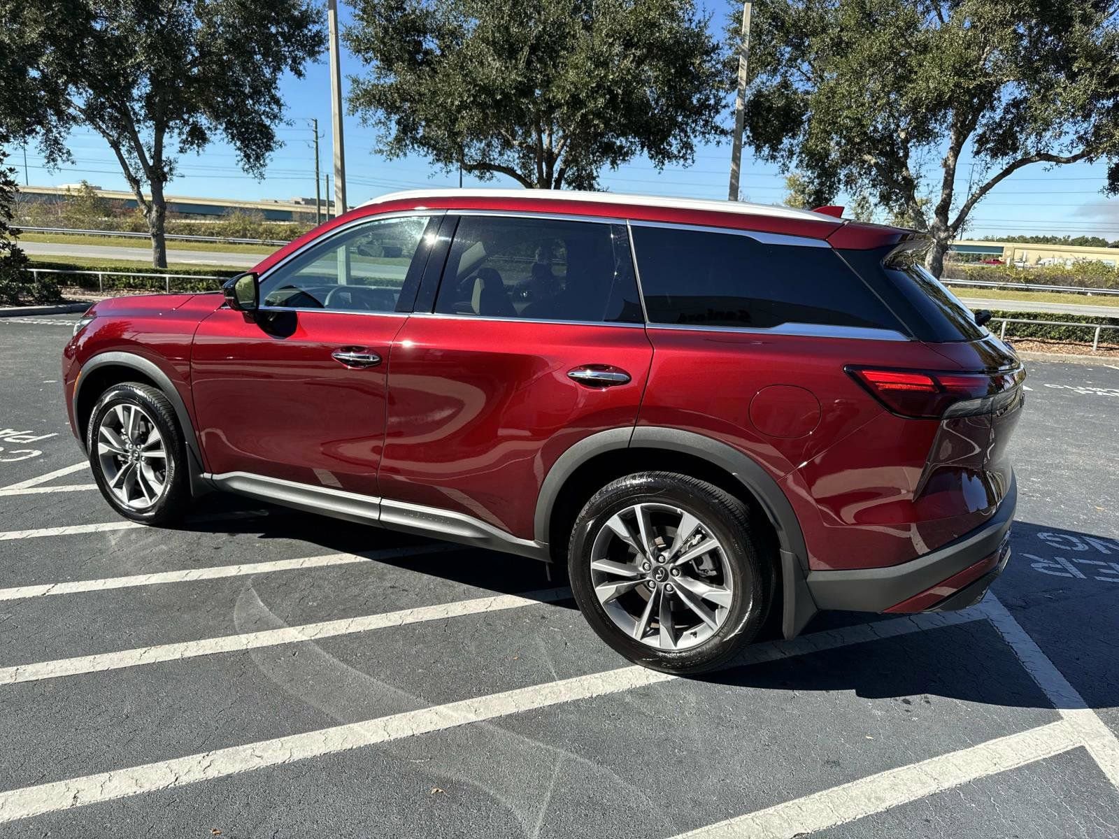 Used 2025 INFINITI QX60 Luxe image 4