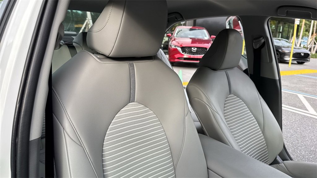 Used 2020 Toyota Camry SE image 47