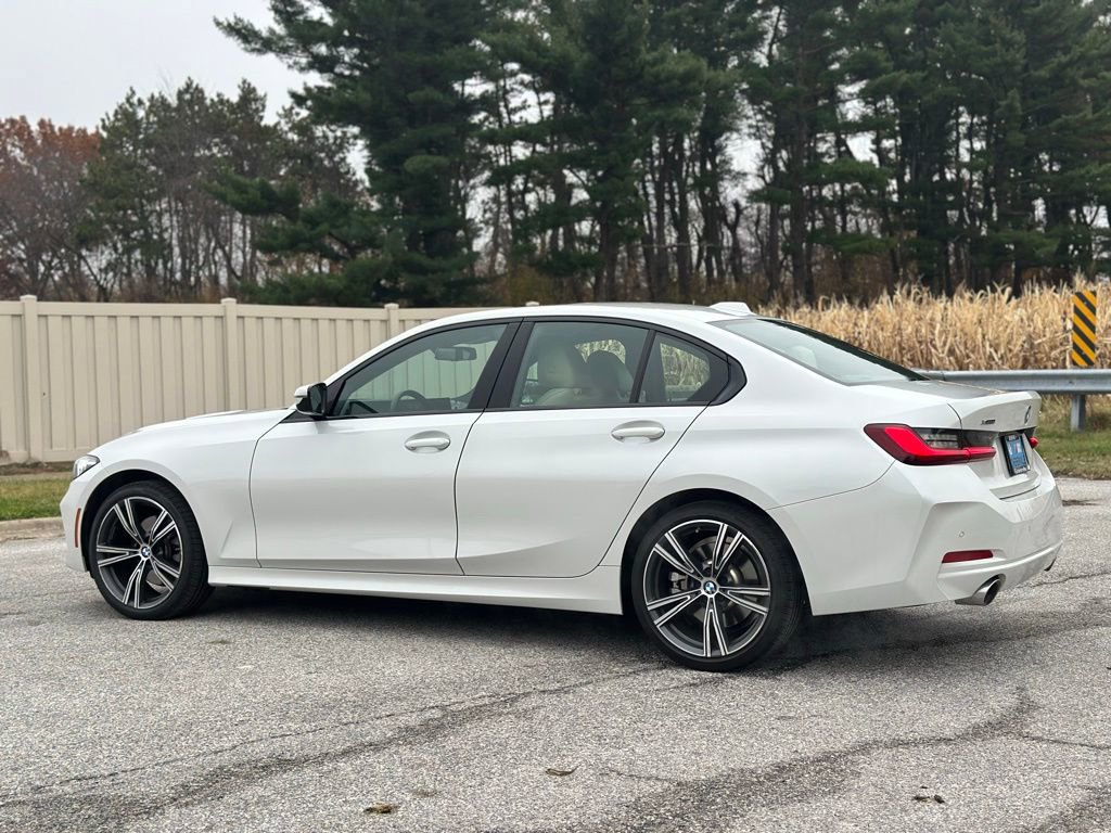Certified 2023 BMW 330i xDrive Sedan w/ Premium Package image 7