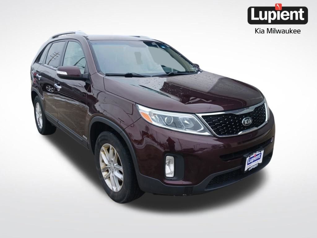 Used 2015 Kia Sorento LX image 1