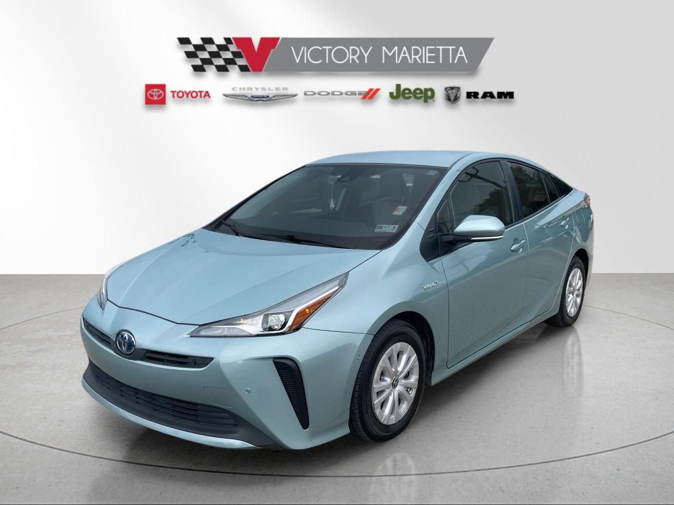 Used 2021 Toyota Prius LE FWD image 1