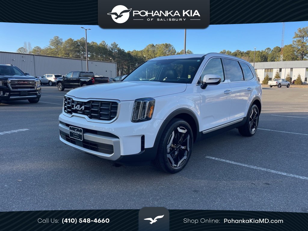 Used 2025 Kia Telluride S image 1