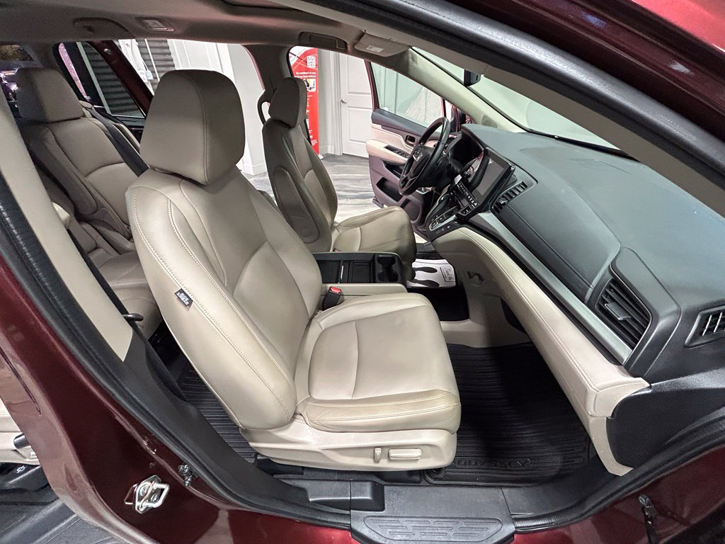 Used 2018 Honda Odyssey EX-L image 42
