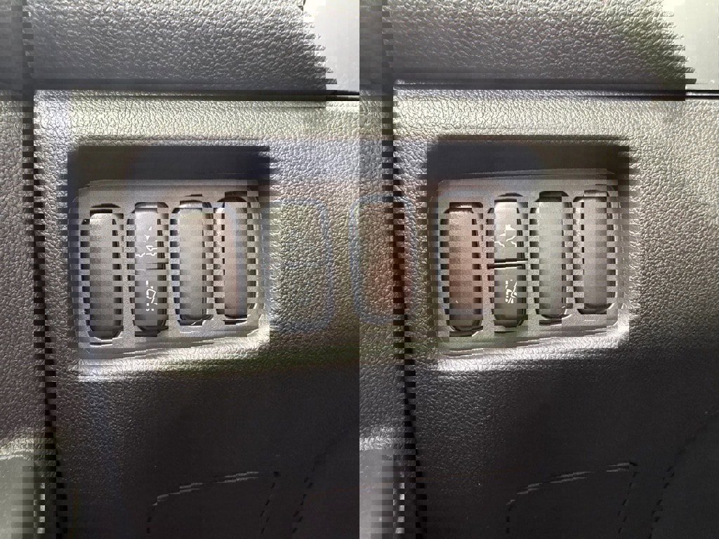 New 2025 Mitsubishi Outlander Sport AWD image 22