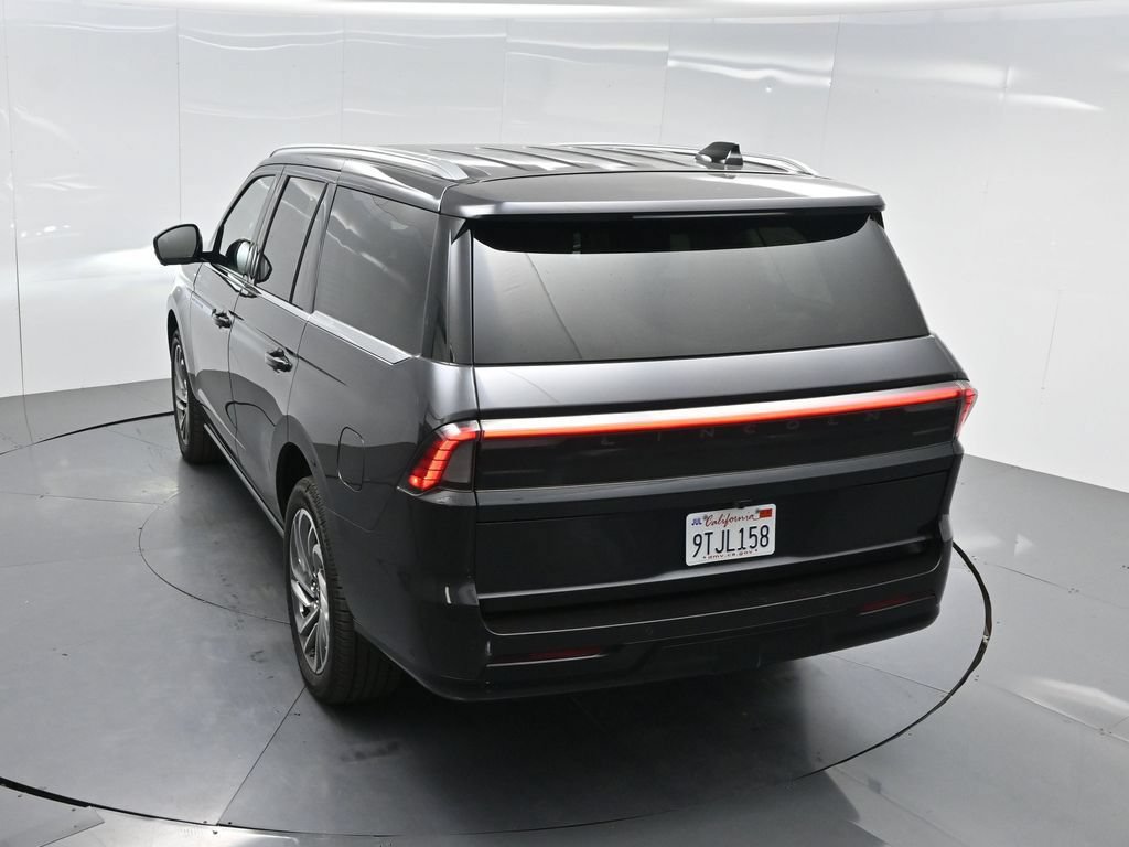 Used 2025 Lincoln Navigator Reserve AWD/4WD image 62