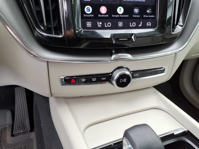 Used 2025 Volvo XC60 T8 Plus w/ Climate Package AWD/4WD image 25