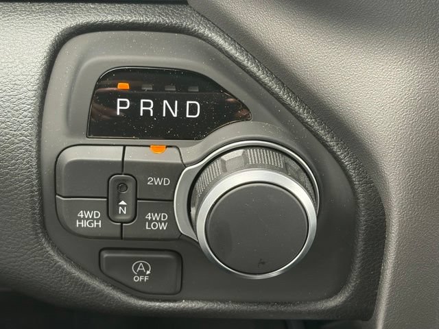 New 2026 RAM 1500 Express AWD/4WD image 25
