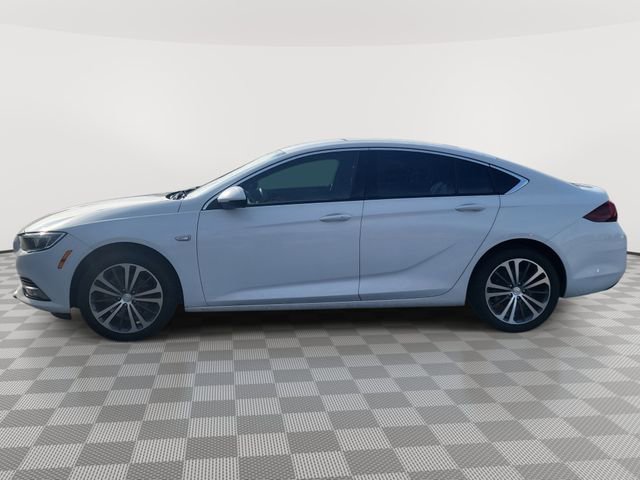 Used 2018 Buick Regal Essence image 3