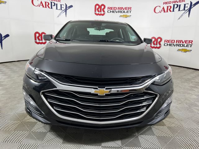 Used 2024 Chevrolet Malibu LT FWD image 2