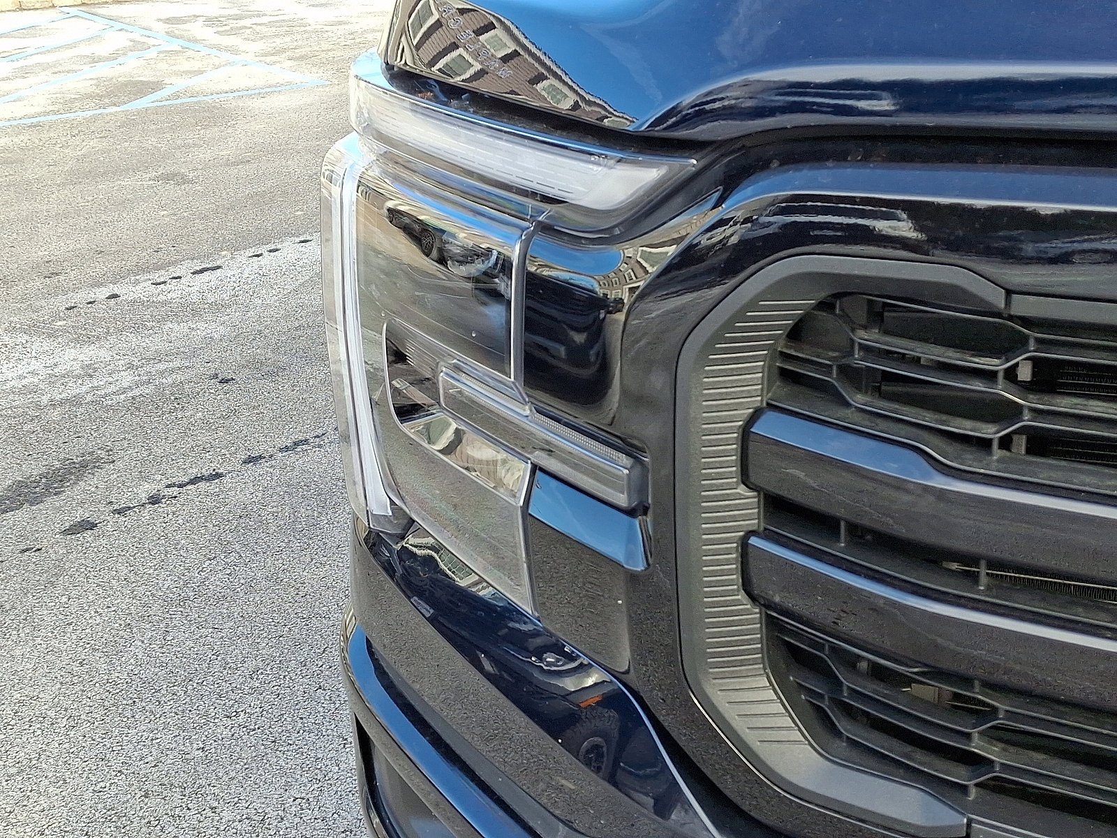 Certified 2025 Ford F150 Lariat w/ Equipment Group 501A Mid image 10