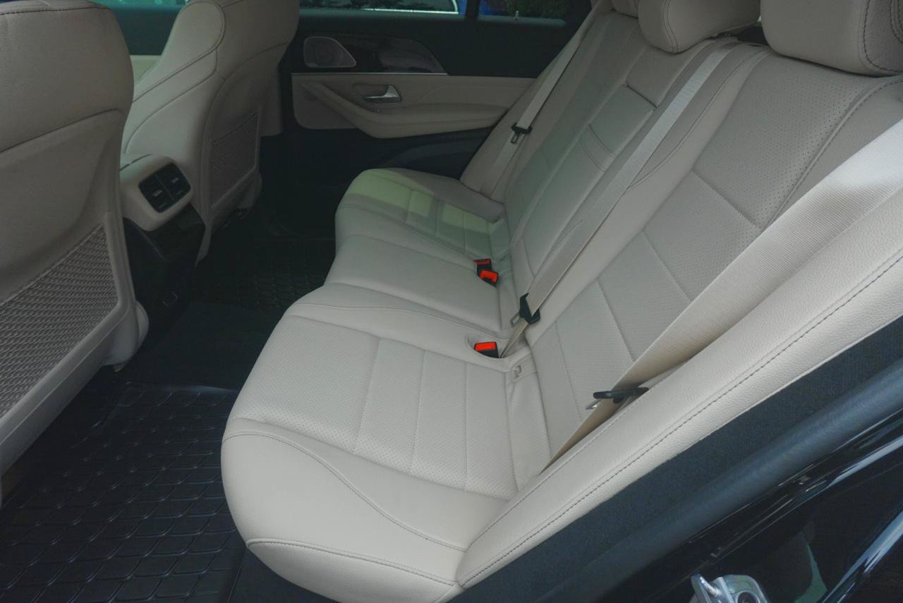Used 2025 Mercedes-Benz GLE 450e 4MATIC image 17