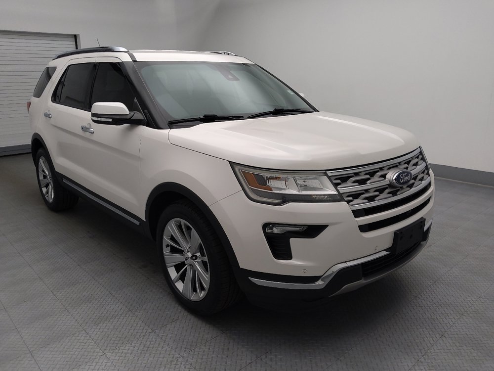 Used 2019 Ford Explorer Limited w/ Ford Safe & Smart Package FWD image 13
