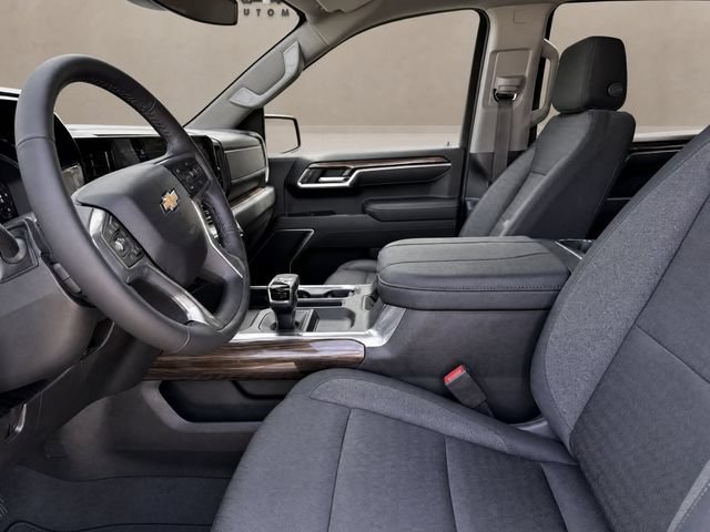 New 2026 Chevrolet Silverado 1500 LT w/ Z71 Off-Road Package AWD/4WD image 11