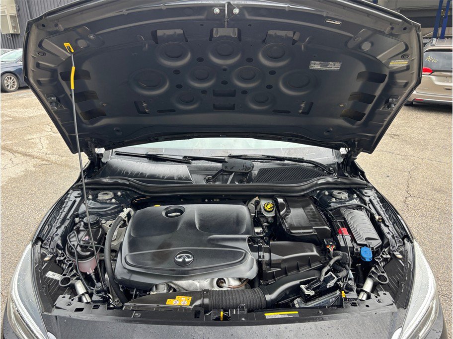 Used 2017 INFINITI QX30 Premium w/ Technology Package AWD/4WD image 47