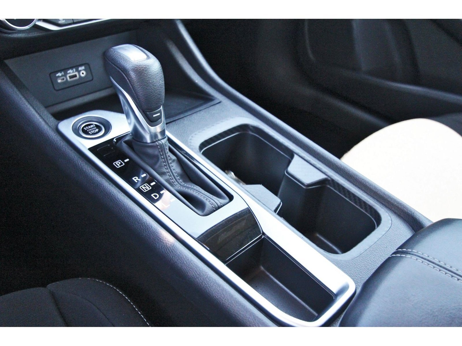 Used 2023 Nissan Sentra SV w/ All-Weather Package FWD image 27