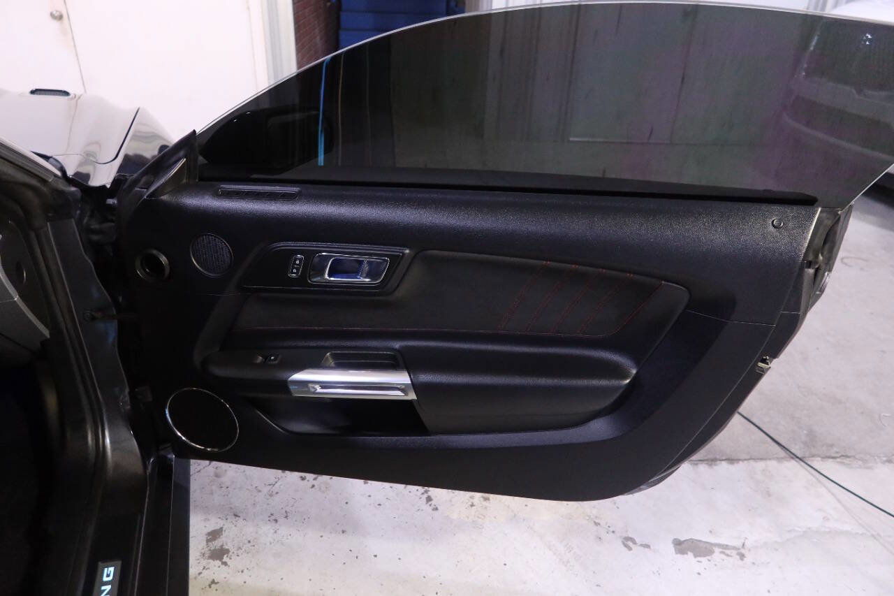 Used 2016 Ford Mustang GT Premium image 15