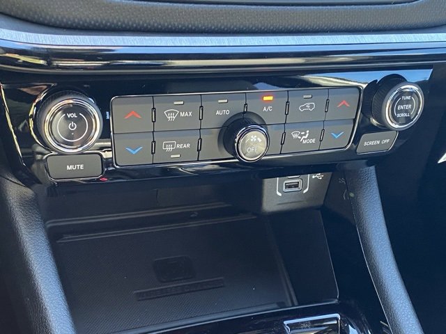 New 2025 Jeep Compass Limited w/ Driver Assist Group I image 23