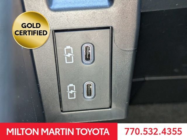 Certified 2026 Toyota Sienna Platinum AWD/4WD image 24