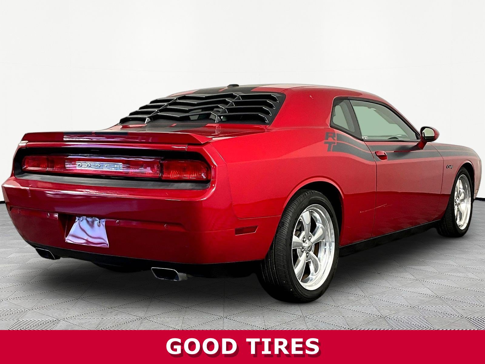 Used 2013 Dodge Challenger R/T RWD image 6