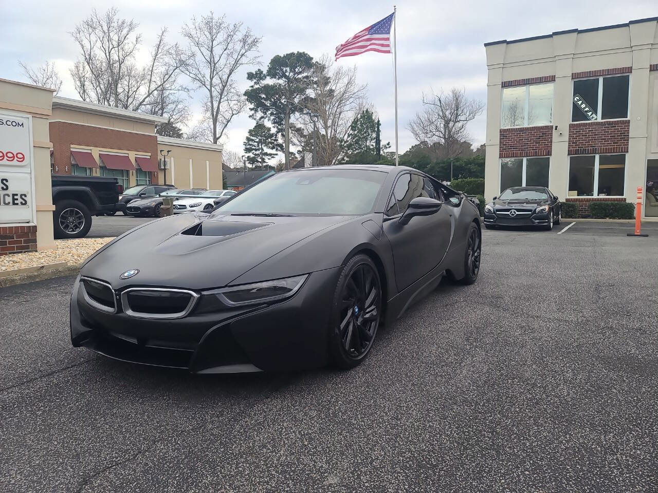 Used 2015 BMW i8 image 3