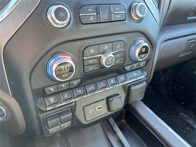 Used 2022 GMC Sierra 2500 Denali image 11