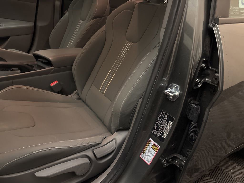 Used 2024 Hyundai Elantra SEL image 10