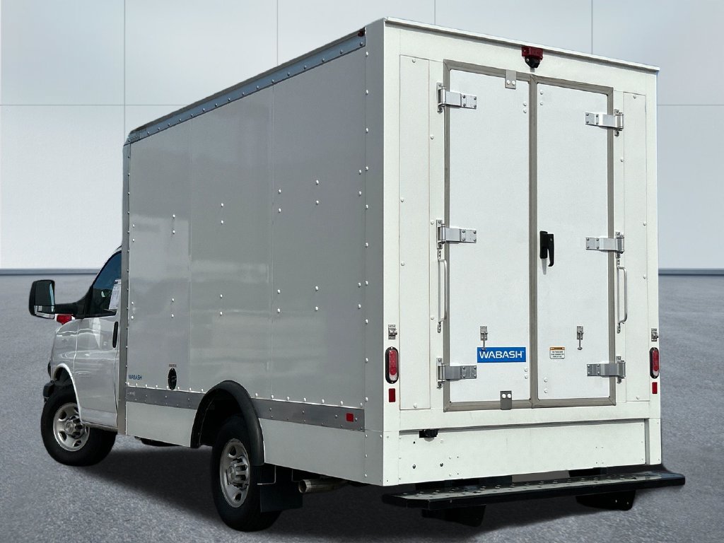 Used 2024 Chevrolet Express 3500 w/ Power Convenience Package RWD image 41
