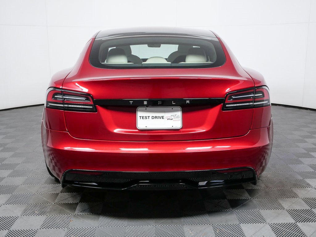 Used 2023 Tesla Model S Standard Range image 30