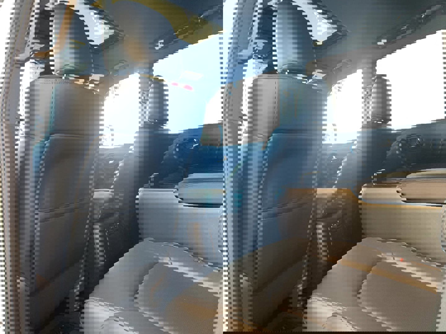 Certified 2024 Nissan Armada SL w/ Midnight Edition Package image 5