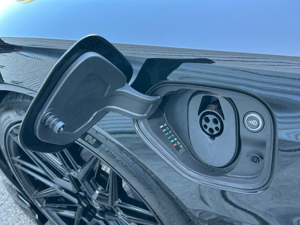 Used 2023 Audi RS e-tron GT w/ Carbon Performance Package image 42