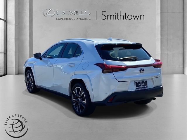 Certified 2024 Lexus UX 250h AWD w/ Premium Package image 7