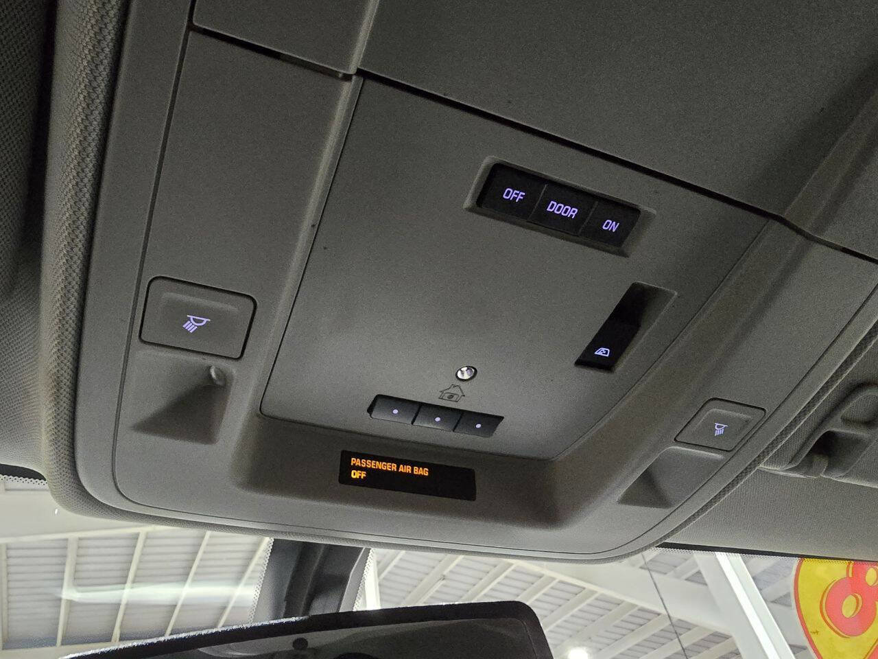 Used 2018 GMC Sierra 1500 SLT w/ SLT Premium Package image 41