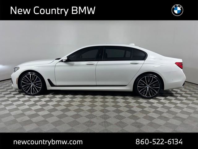 Used 2019 BMW 740i xDrive w/ Executive Package image 4