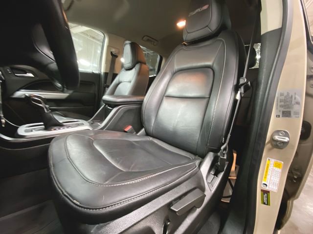 Used 2022 Chevrolet Colorado ZR2 AWD/4WD image 17