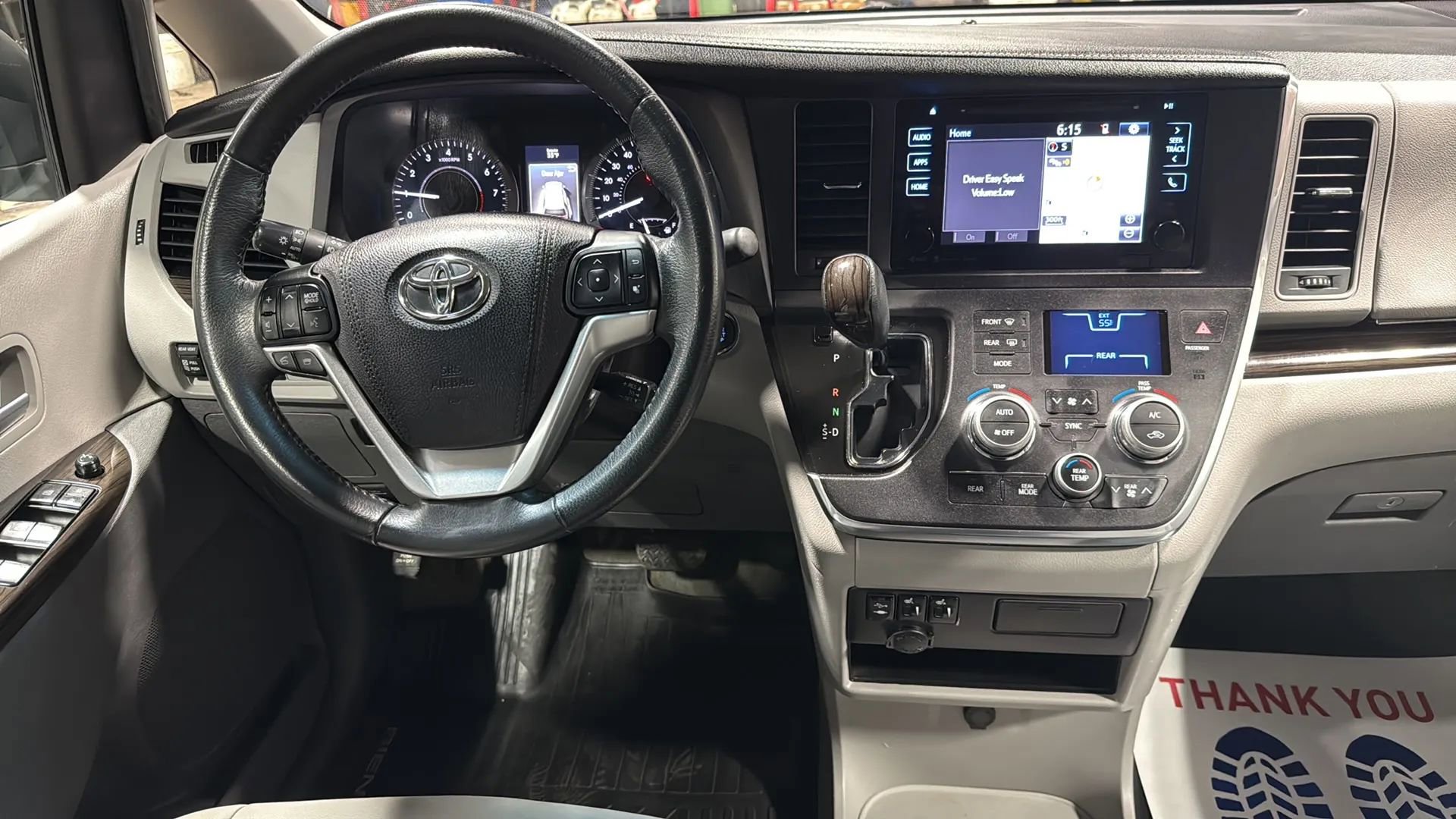Used 2017 Toyota Sienna XLE w/ XLE Navigation Package FWD image 19