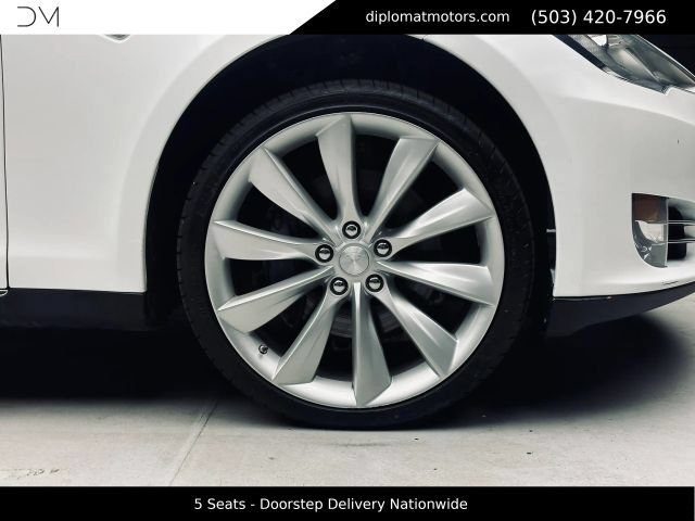 Used 2012 Tesla Model S Performance RWD image 41
