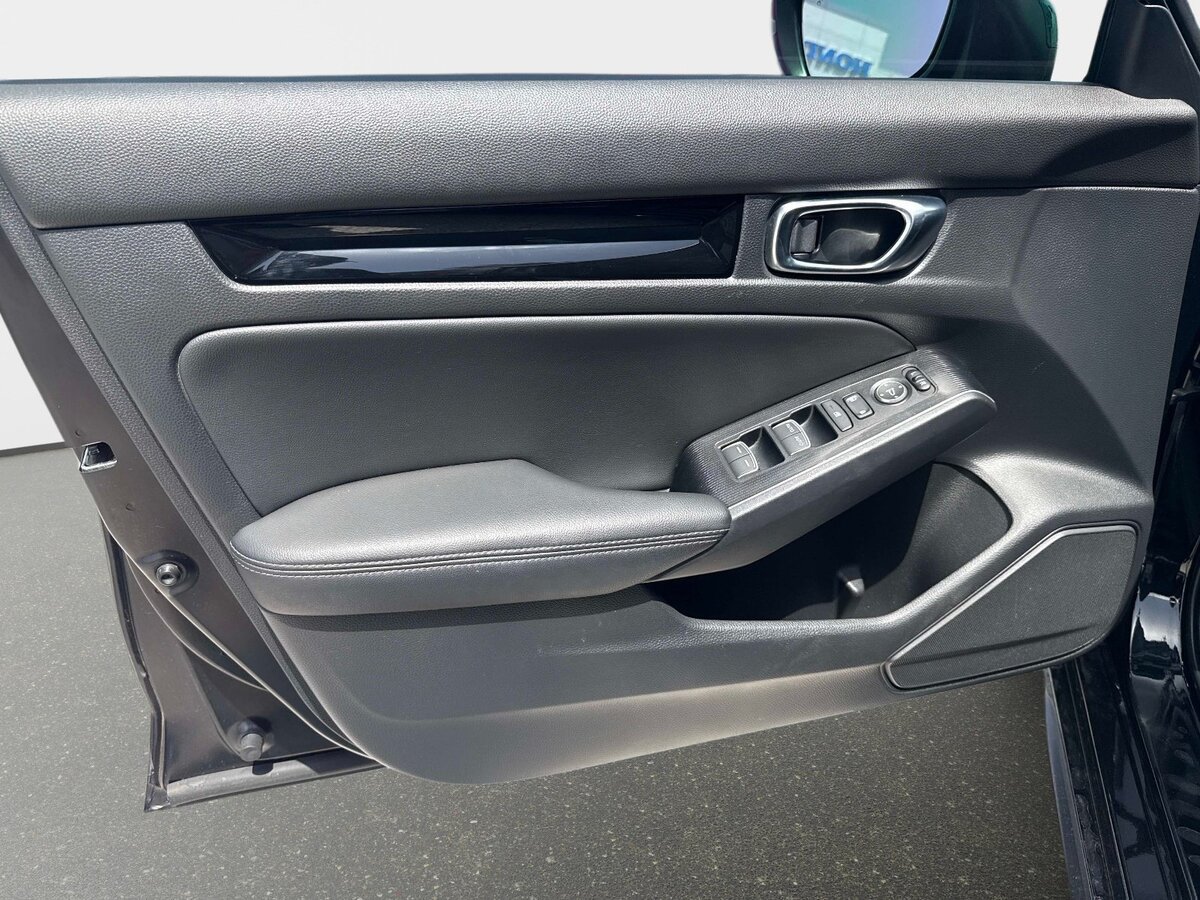 Certified 2022 Honda Civic Sport Touring image 16