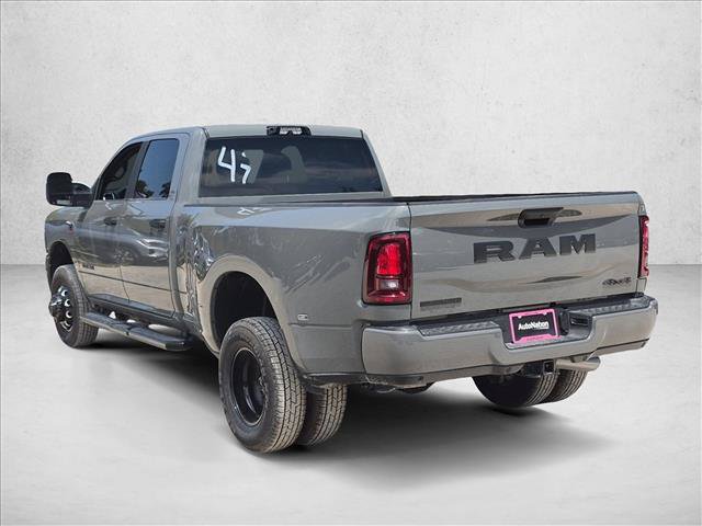 New 2026 RAM 3500 Big Horn AWD/4WD image 8