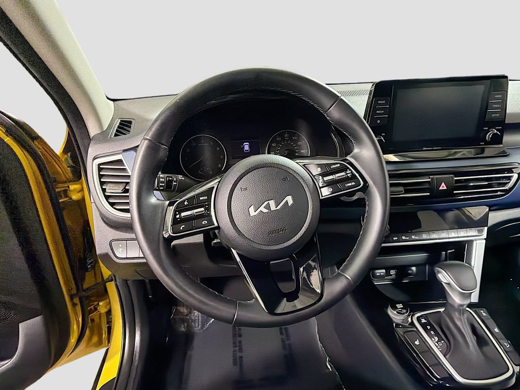 Used 2023 Kia Seltos S AWD/4WD image 13