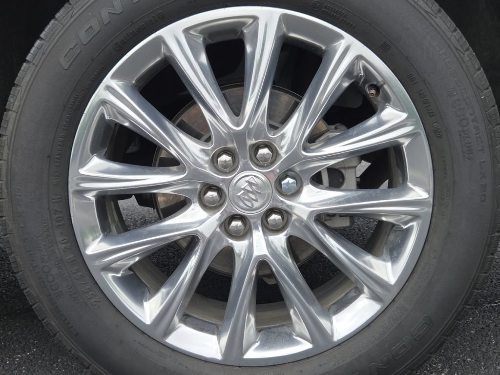 Used 2020 Buick Enclave Premium w/ Sun and Sites Package FWD image 15