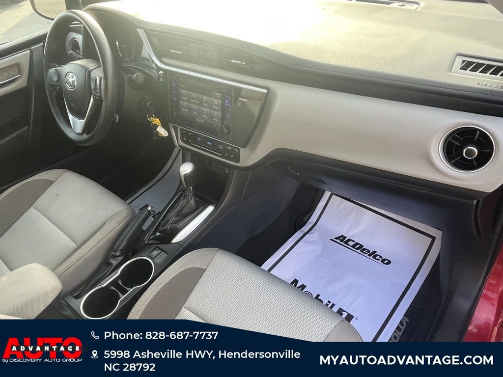 Used 2017 Toyota Corolla LE w/ LE Premium Package image 30