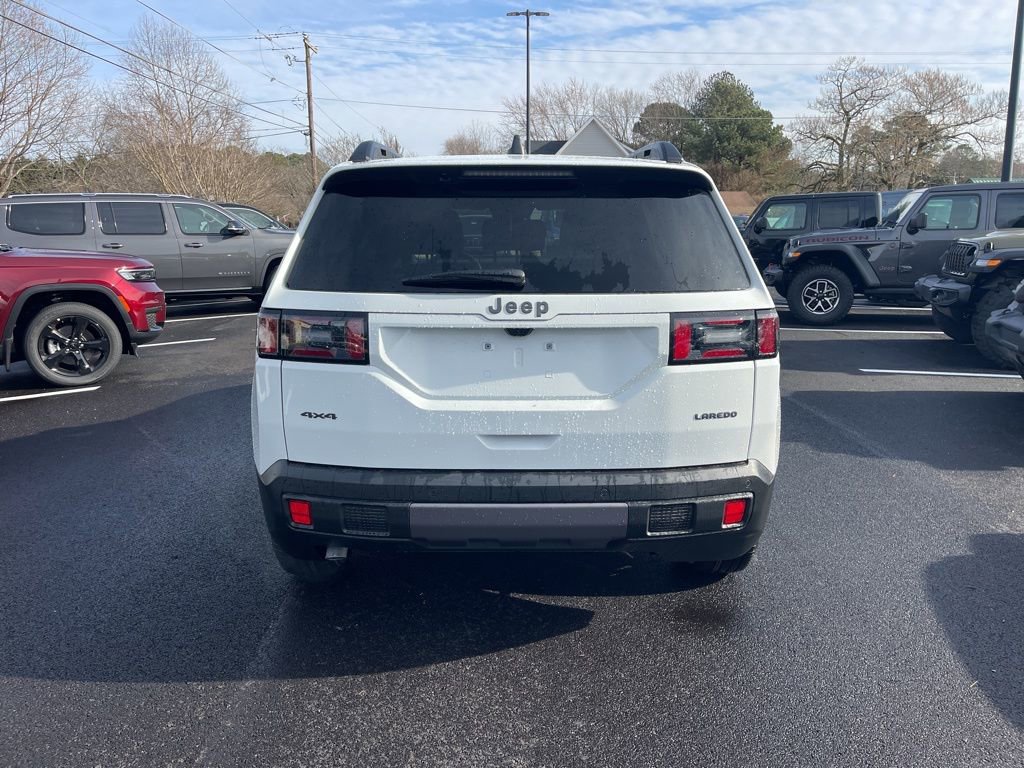 New 2026 Jeep Cherokee Laredo image 5