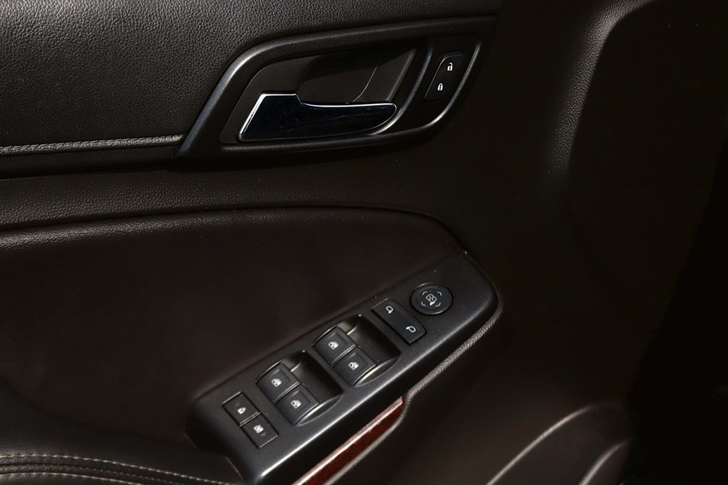 Used 2018 GMC Yukon SLE AWD/4WD image 11