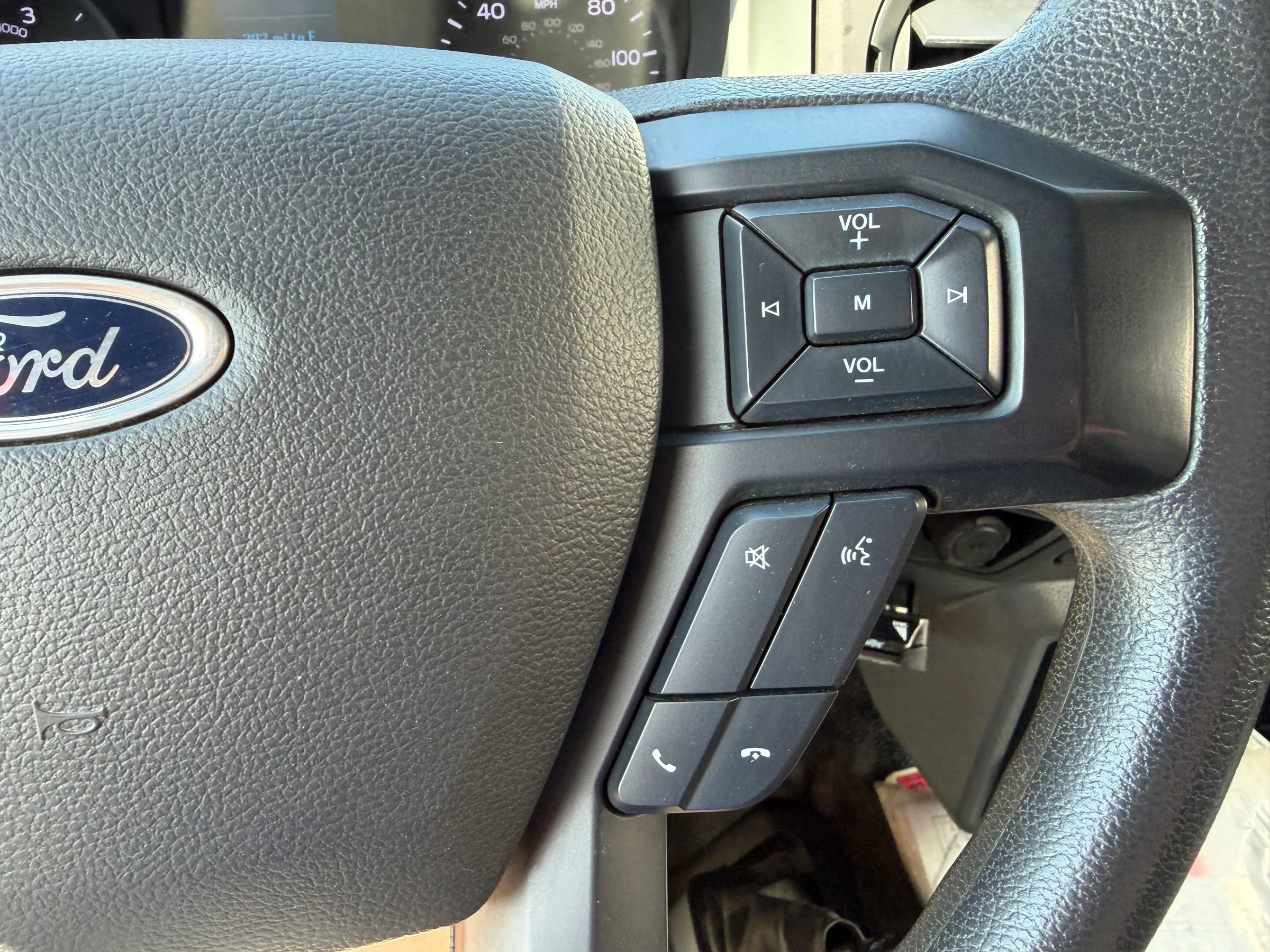 Used 2023 Ford F750 2WD Regular Cab Super Duty image 20