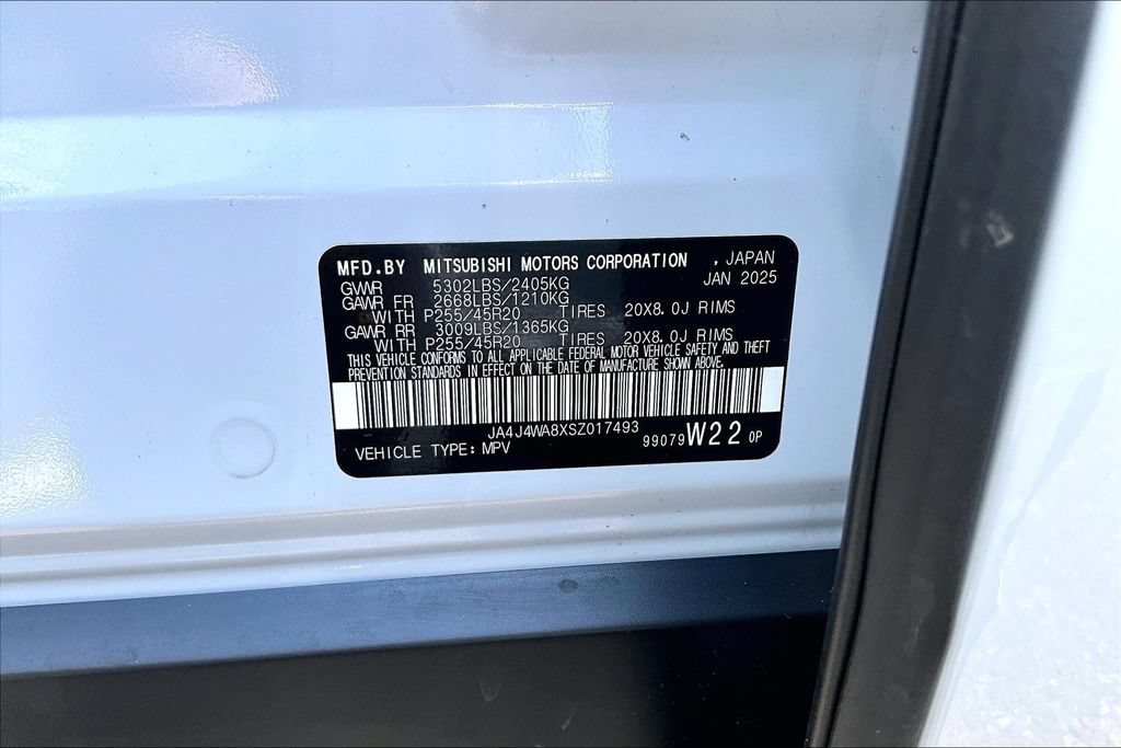 Used 2025 Mitsubishi Outlander SEL AWD/4WD image 19