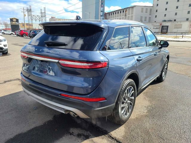 Used 2022 Lincoln Corsair AWD w/ Equipment Group 101A image 8