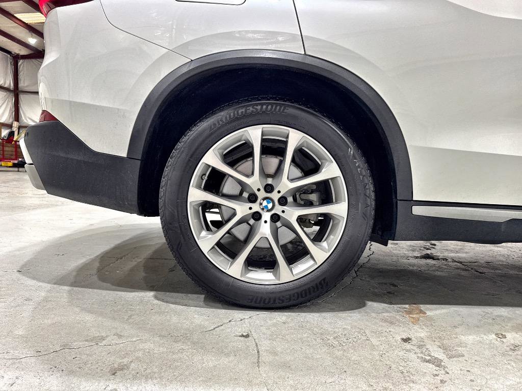 Used 2020 BMW X5 xDrive40i w/ Premium Package AWD/4WD image 75