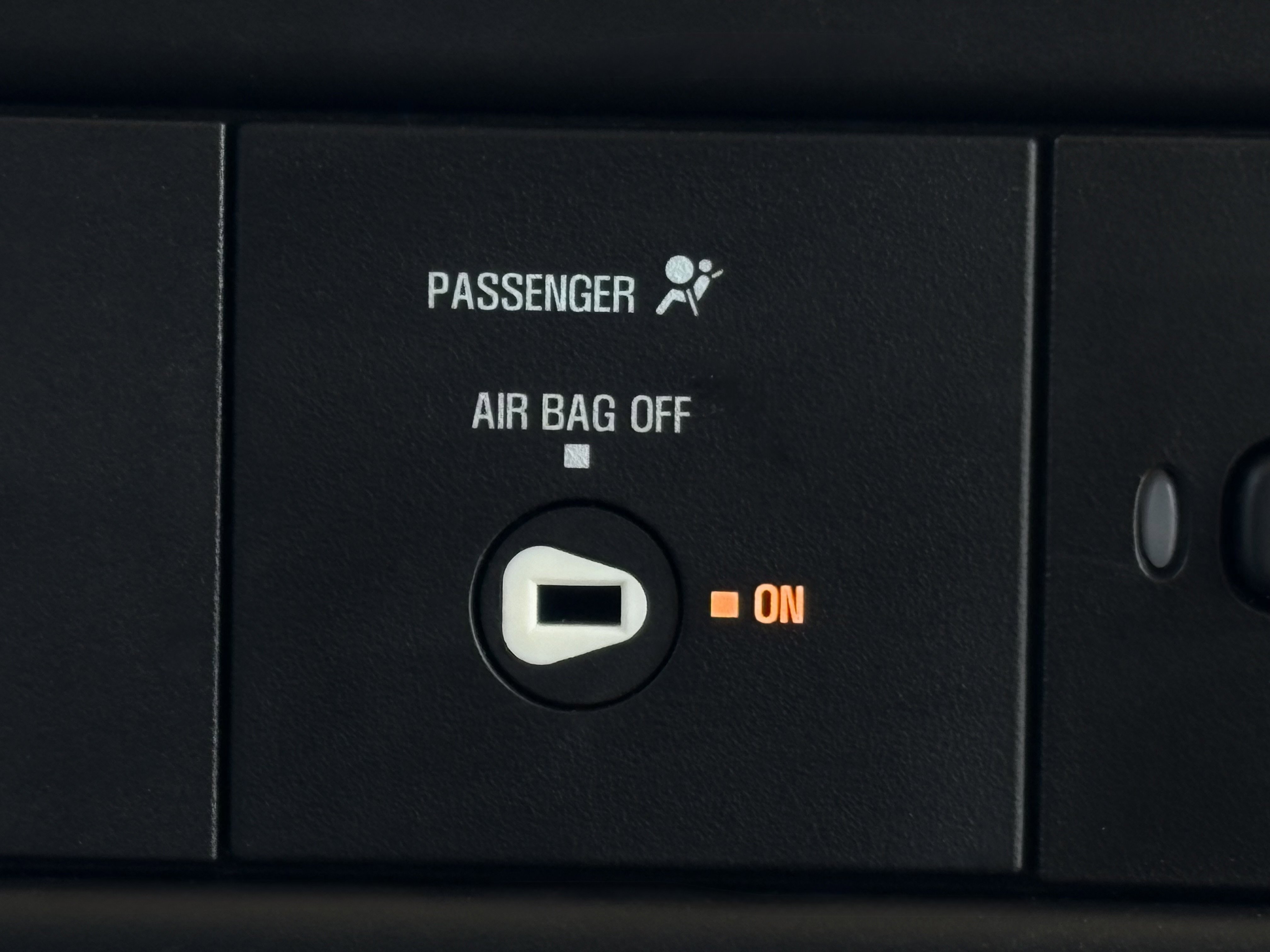 Used 2019 Chevrolet Express 3500 LT w/ LT Preferred Equipment Group image 26